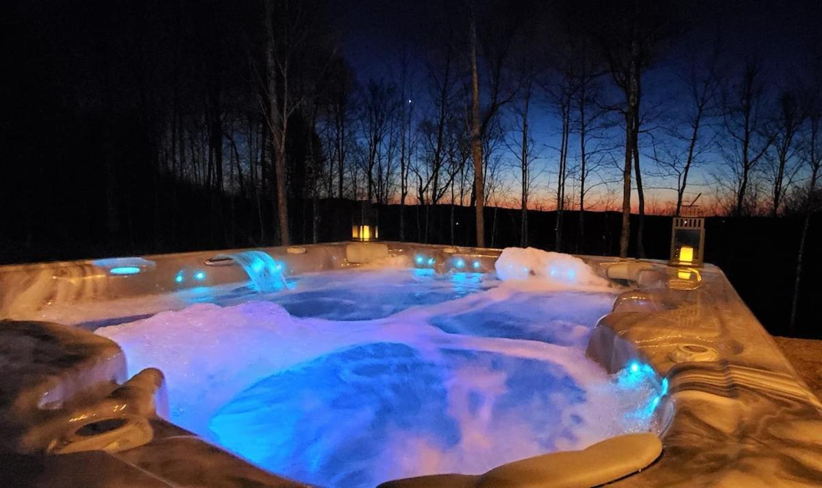 Chalet Serenity - Mont Tremblant Ski - Spa Sauna Wifi Tv Privet Chic Modern House Villa La Conception Eksteriør billede